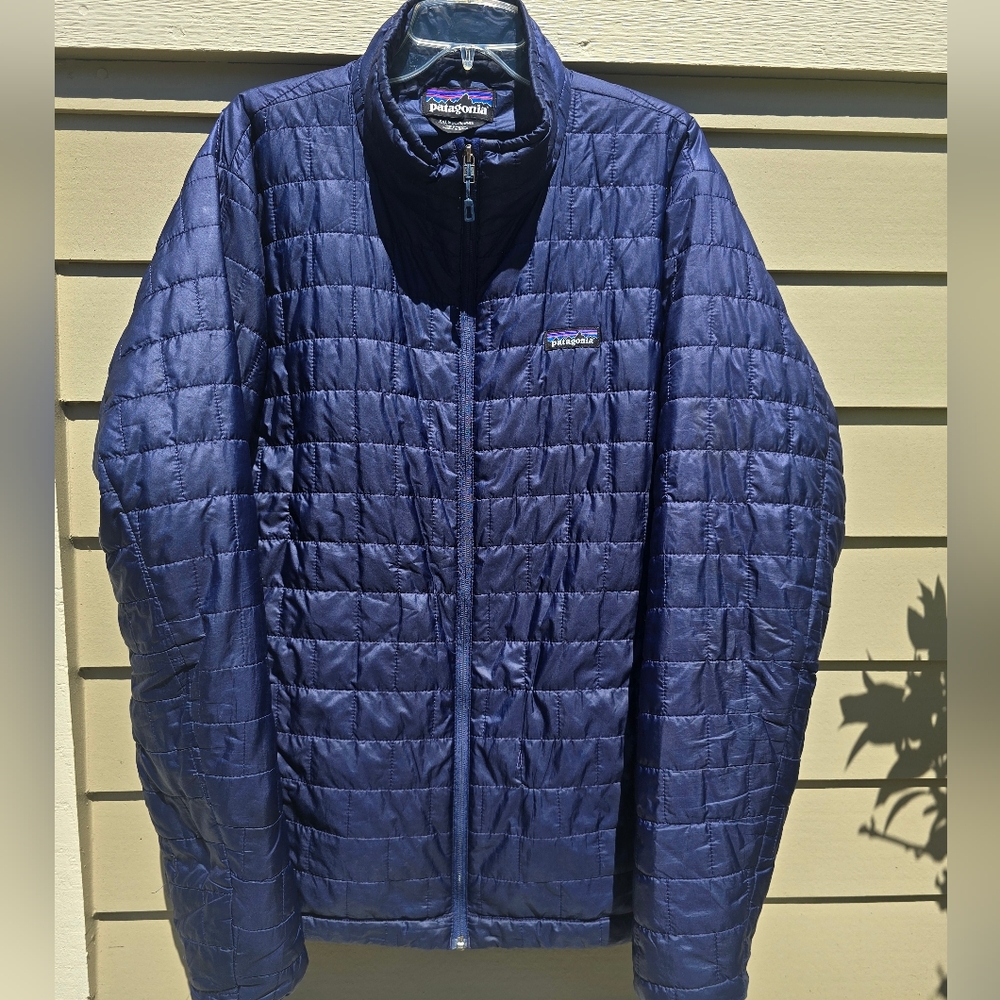 Patagonia Men's XXL Quilted Navy Nano Puffer Jacket